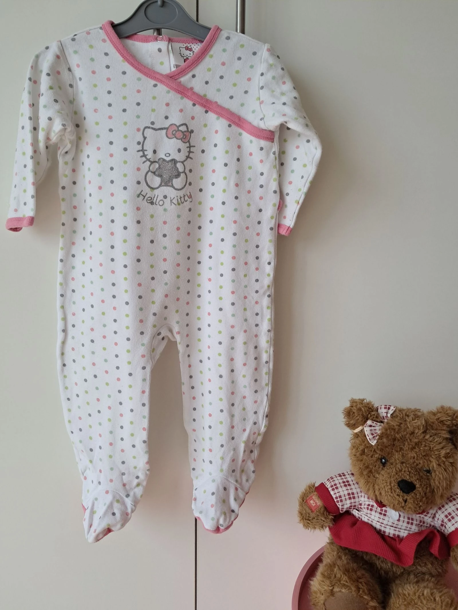 Pyjama 18 mois saurio hello kitty 